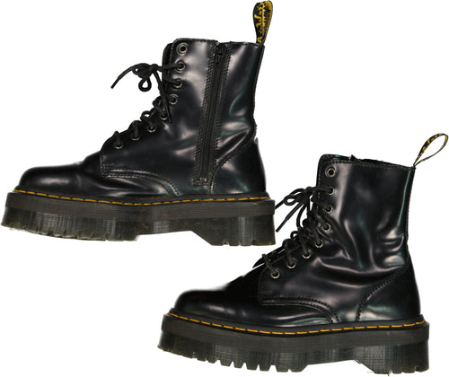 DR MARTENS BOOTS COMBAT Size 9