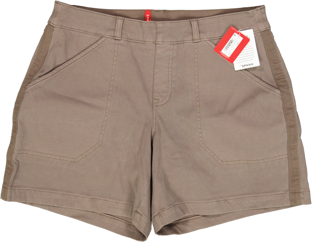 SPANX SHORTS Size L