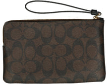 COACH WRISTLET DESIGNER Size LARGE