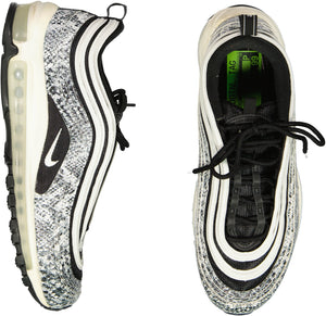 NIKE-SHOES ATHLETIC Size 9.5