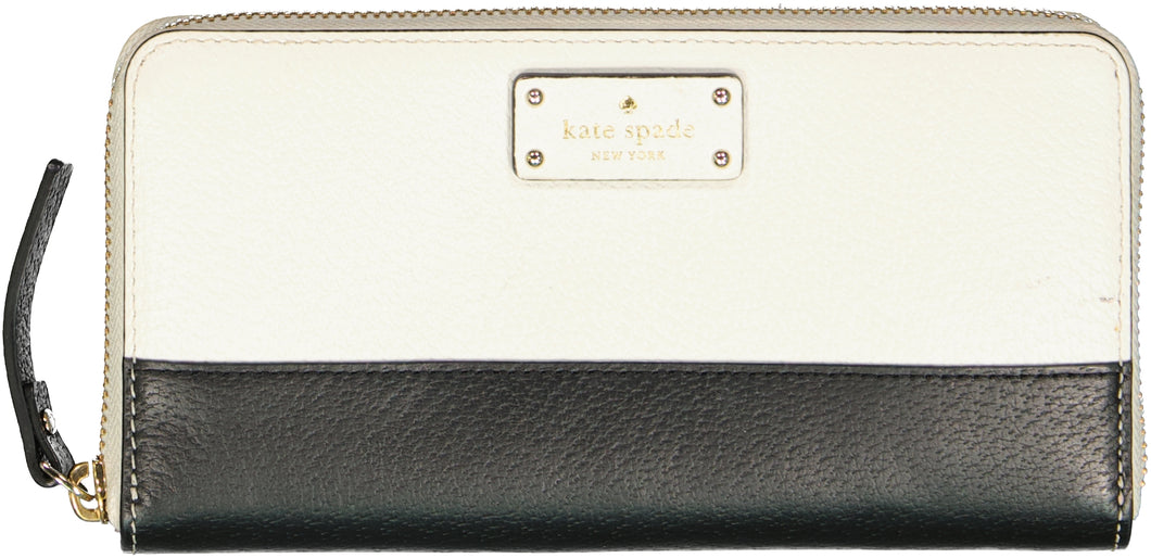 KATE SPADE-WALLET DESIGNER Size LARGE