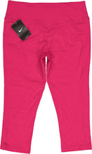 NIKE-ATHLETIC CAPRIS Size M