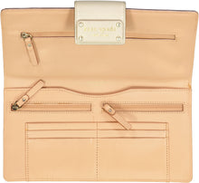 KATE SPADE-CLUTCH DESIGNER Size MEDIUM